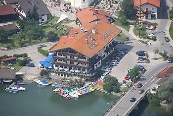 *** Hotel Seehotel Wassermann Seeon-Seebruck Germany
